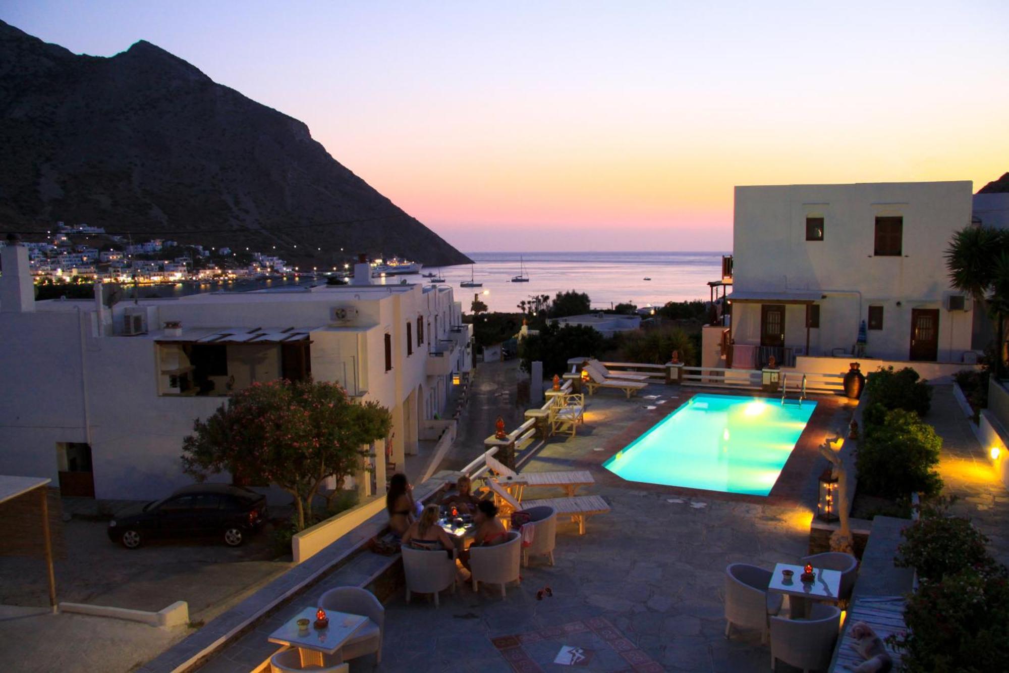 Nymfes Hotel Kamares  Exterior photo